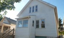 1921 S 6th St Milwaukee, WI 53204