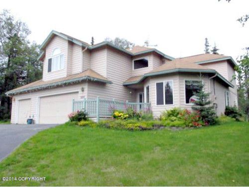 2285 Kentucky Derby Drive N, Palmer, AK 99645