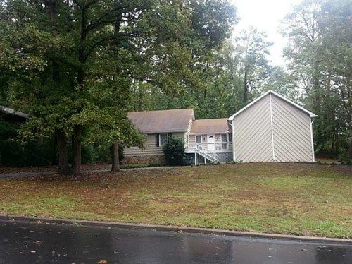 3276 Village Glen Trail, Snellville, GA 30039
