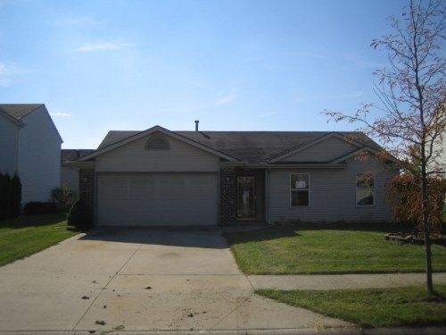 517 Glenfield Dr, Fort Wayne, IN 46825