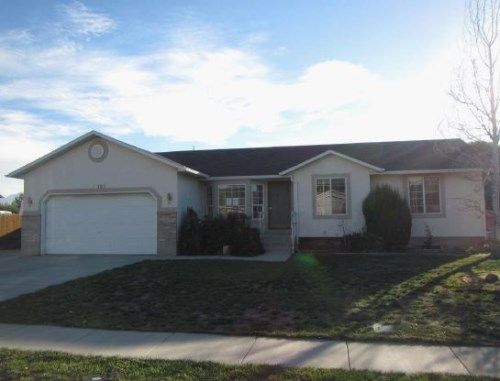 13767 S Homestead Lane, Riverton, UT 84065