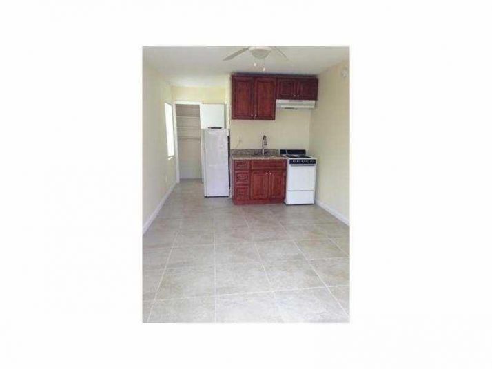 1041 NE 33 ST, Fort Lauderdale, FL 33334