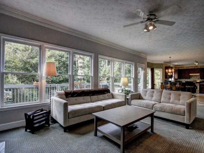 1020 Ashfern Walk, Woodstock, GA 30189