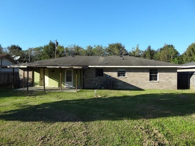 266 Hunter Rd, Crowley, LA 70526