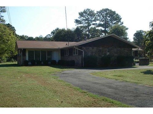 504 Sandy Street Street, Calhoun, GA 30701
