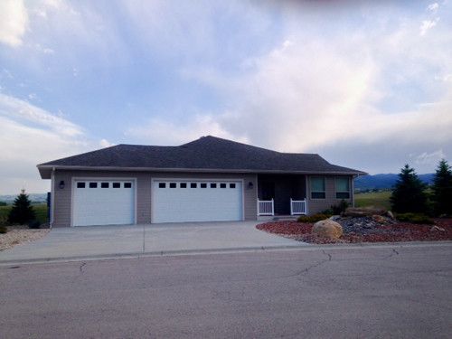 585 South Pinnacle Drive, Buffalo, WY 82834