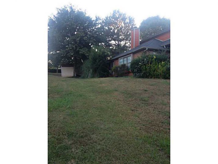 4046 Creek Station Lane, Stone Mountain, GA 30083