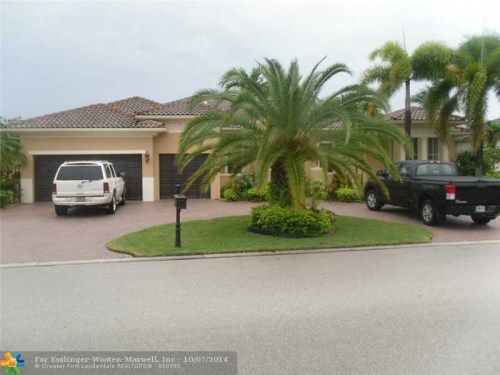 12681 NW 75 ST, Pompano Beach, FL 33076
