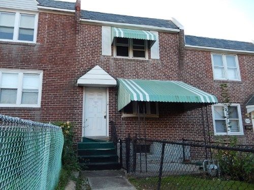 210 Golf Rd, Darby, PA 19023
