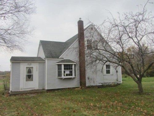 3444 Indian Lakes Rd, Cedar Springs, MI 49319