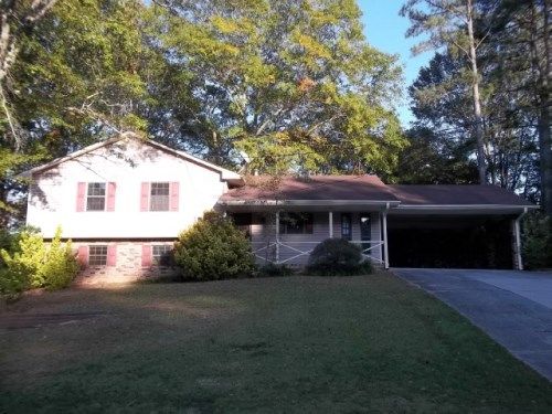 7412 Aubrey Dr, Riverdale, GA 30296