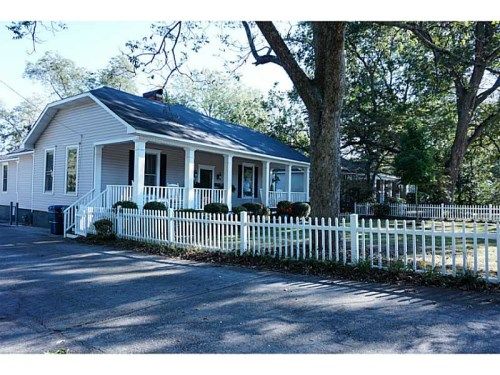 123 South Street, Carrollton, GA 30117