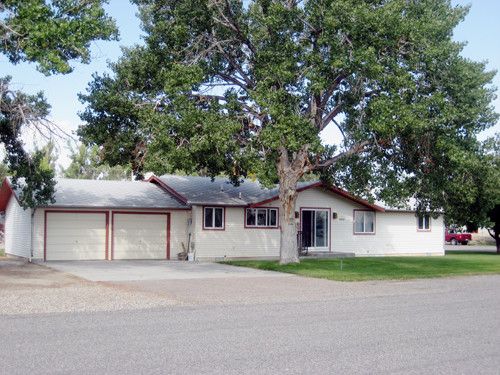 960 N. 6th Street, Basin, WY 82410