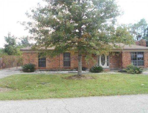 211 Ovey Dr, Lafayette, LA 70501