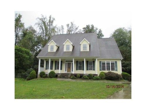 3880 Southgate Drive, Lilburn, GA 30047