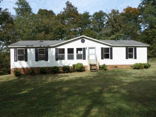 6394 Squaw Drive, Pfafftown, NC 27040