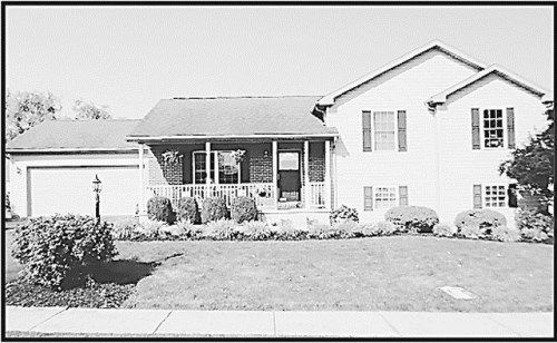 233 Matthew Dr., New Oxford, PA 17350