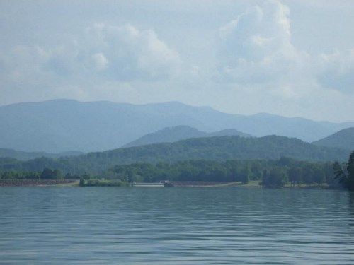 25 Sweetwater Lane, Hiawassee, GA 30546