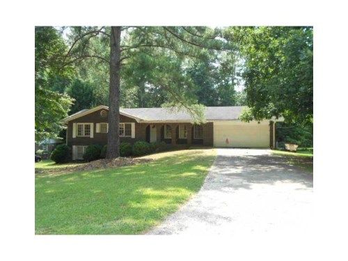 1299 Renee Drive, Lilburn, GA 30047