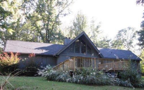 645 Christian College Rd, Senatobia, MS 38668