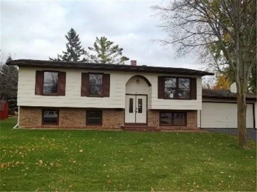 605 Hidde Dr, Watertown, WI 53098