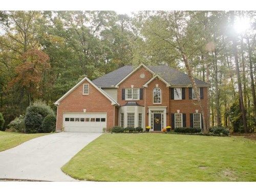 1070 Lochshyre Way, Lawrenceville, GA 30043