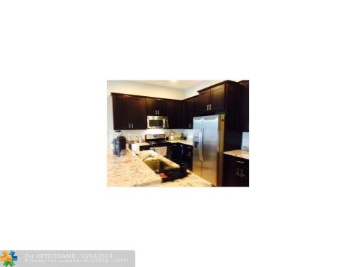 11896 NW 82ND ST, Pompano Beach, FL 33076