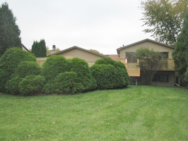 5917 Willowbridge Rd, Ypsilanti, MI 48197