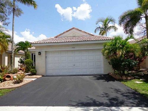 1585 SALERNO CR, Fort Lauderdale, FL 33327