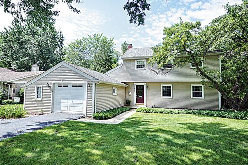 5730 Ridgewood Dr., Western Springs, IL 60558