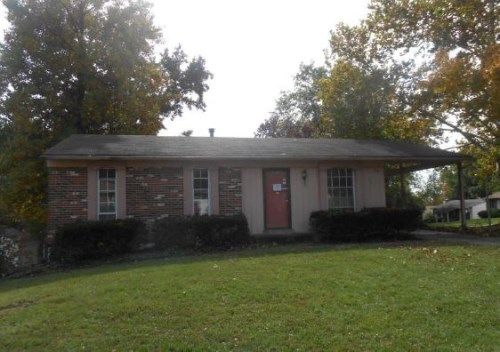 3011 Orton St, Saint Charles, MO 63301