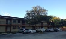 4181 Lakeside Dr. Fort Lauderdale, FL 33319