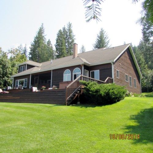 4875 Bottle Bay Rd, Sandpoint, ID 83864