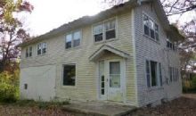 830 S 18th St Decatur, IL 62521