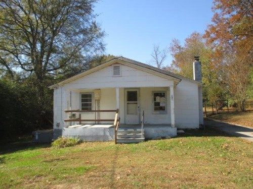 724 Jones Ln, Chickamauga, GA 30707