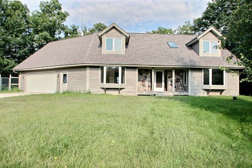 1280 State Road 83, Hartford, WI 53027