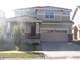 1210 S Duquesne Cir, Aurora, CO 80018