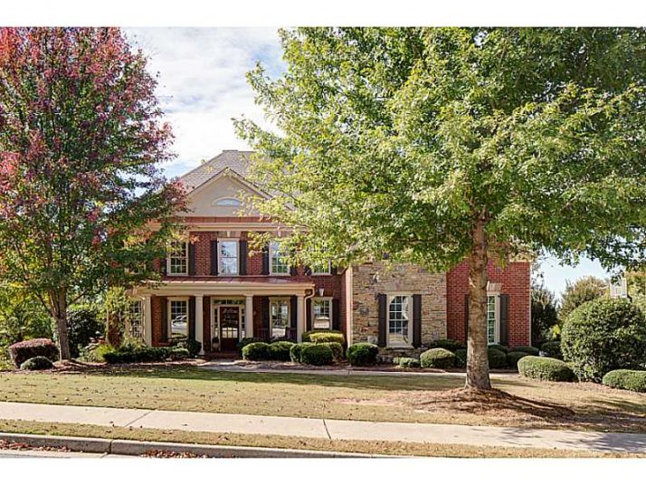 1033 Farrington Way, Cumming, GA 30041