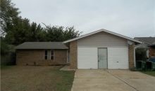 401 Annawood Dr Yukon, OK 73099