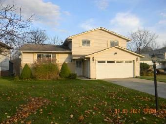 6203 Sunset Drive, Bedford, OH 44146