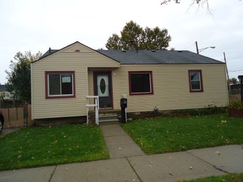 1731 Electric Ave, Lincoln Park, MI 48146