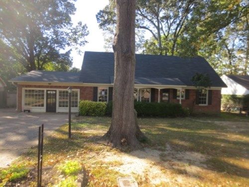 2857 Darolyn St, Memphis, TN 38134