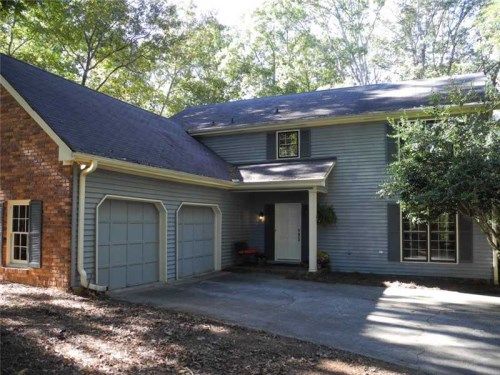 230 Sussex Court, Roswell, GA 30075