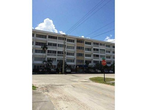 330 SE 2 ST # 303H, Hallandale, FL 33009