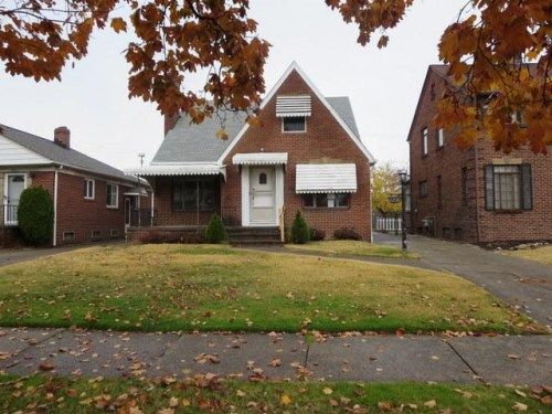 2218 Brookview Blvd, Cleveland, OH 44134