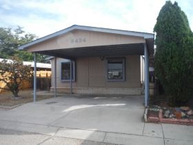 8434 Brook Street NE, Albuquerque, NM 87113