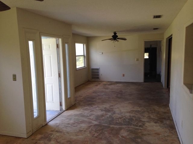 1169 NW 55th Ave, Bell, FL 32619