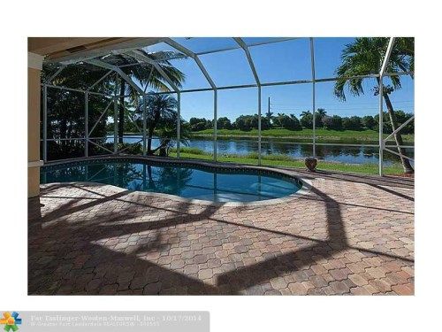 1881 HARBOR VIEW CIR, Fort Lauderdale, FL 33327