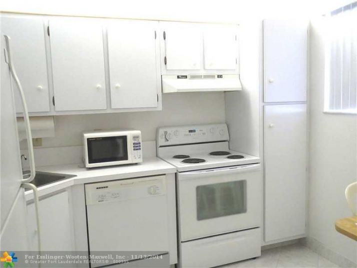 7450 NW 17 ST # 309, Fort Lauderdale, FL 33313