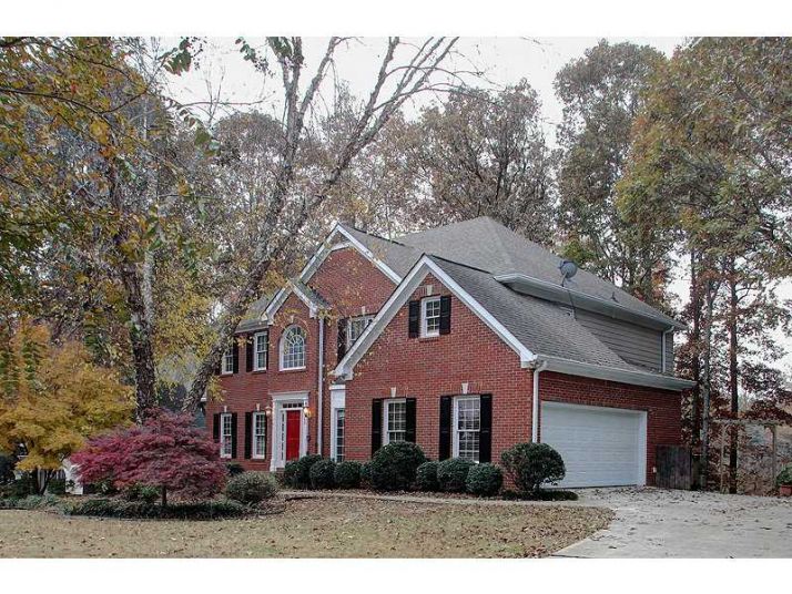 302 Mosswood Court, Woodstock, GA 30189